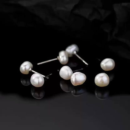 Vintage Baroque Pearl Glam Earrings studs
