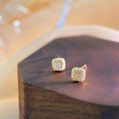 Vintage Chic Square Onyx Stud Earrings