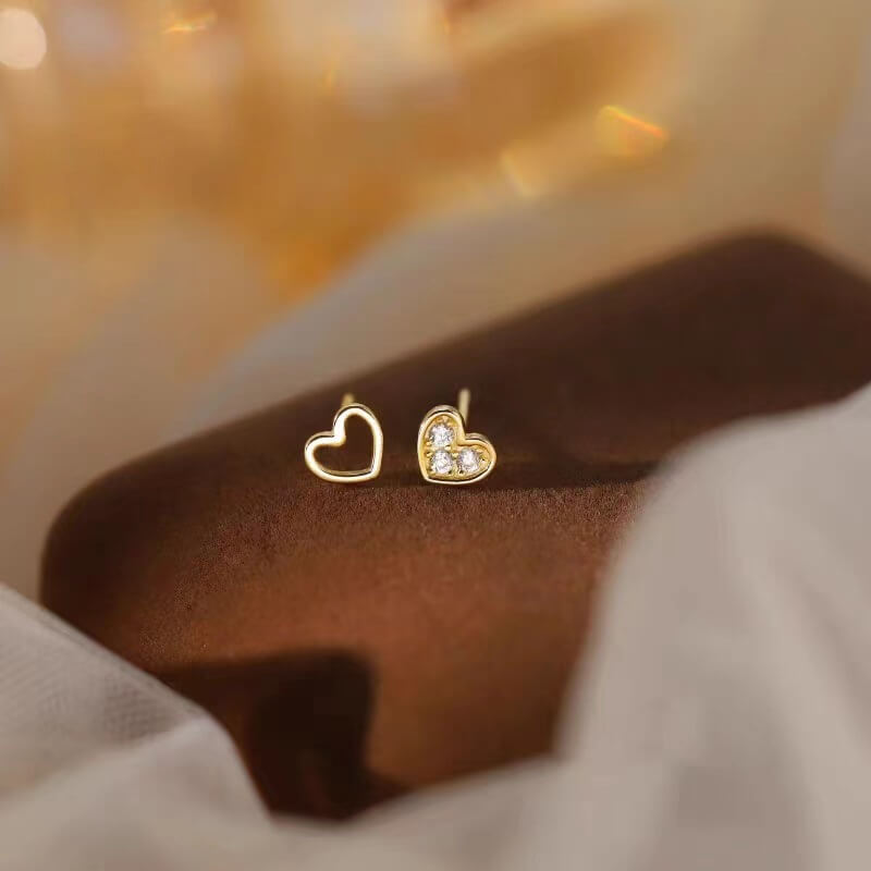Asymmetric Heart Earrings with Hollow & Zircon