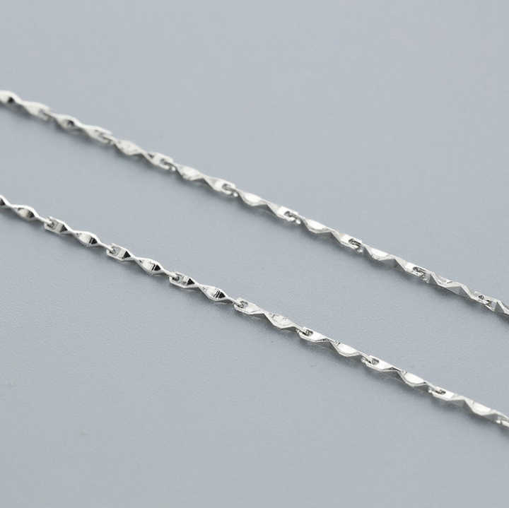 Twist Chain Necklace