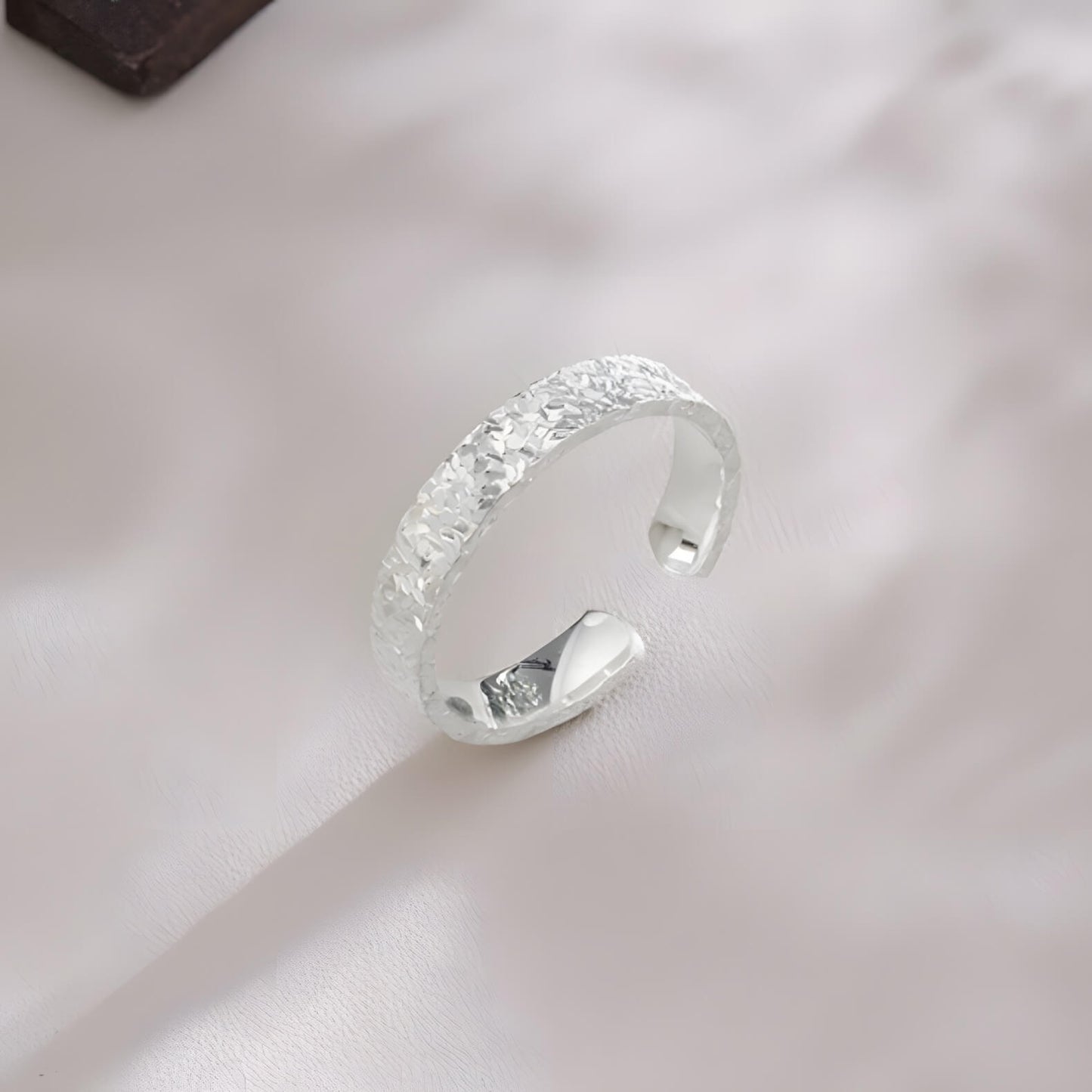 Glacial Shard Adjustable Ring