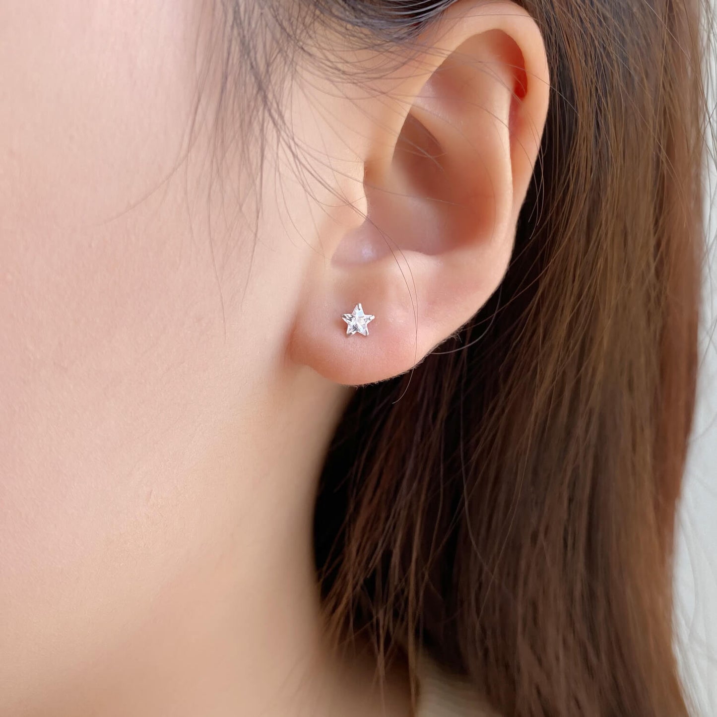 Dazzling Star Zirconia Stud Earrings