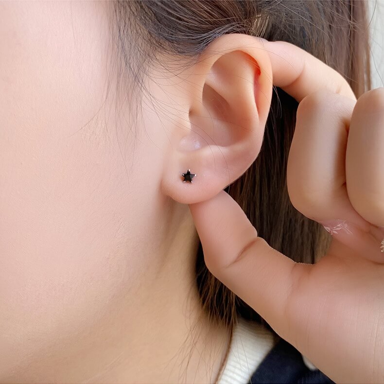 Dazzling Star Zirconia Stud Earrings